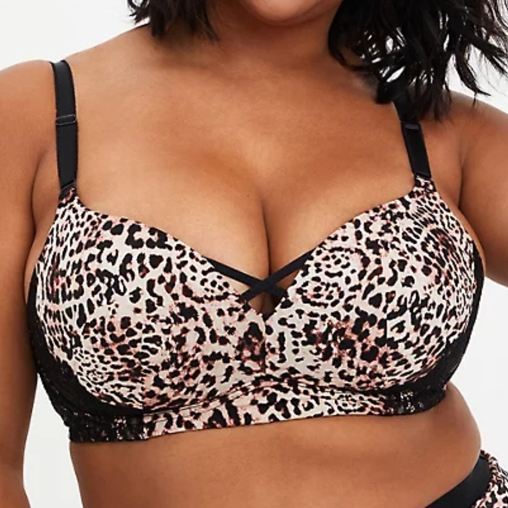 NWT Torrid 40C Back Smoothing Wire Free Leopard Push Up Plunge 360 Bra